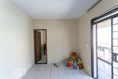 Sala de casa para alugar com 3 quartos, 113m² em Santa Cruz, Belo Horizonte