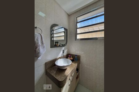 Lavabo de casa à venda com 3 quartos, 250m² em São João Clímaco, São Paulo