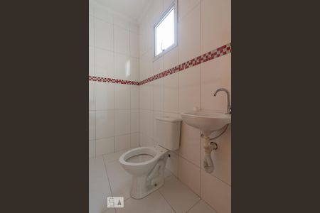 Banheiro de apartamento para alugar com 2 quartos, 38m² em Vila Príncipe de Gales, Santo André