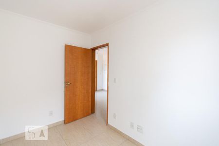 Quarto 01 de apartamento para alugar com 2 quartos, 38m² em Vila Príncipe de Gales, Santo André