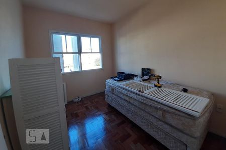 Quarto 2 de apartamento para alugar com 3 quartos, 71m² em Santo Antônio, Porto Alegre