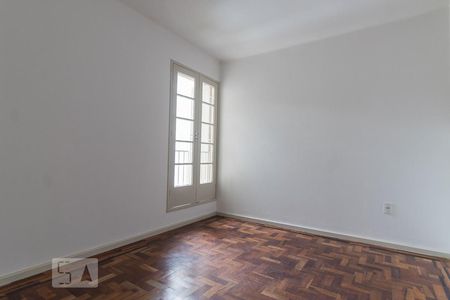 Dormitório de apartamento para alugar com 2 quartos, 75m² em Rio Branco, Porto Alegre