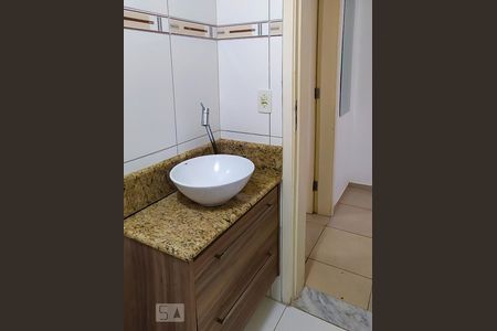 Banheiro - Torneira de apartamento para alugar com 2 quartos, 50m² em Jardim Nova Europa, Campinas