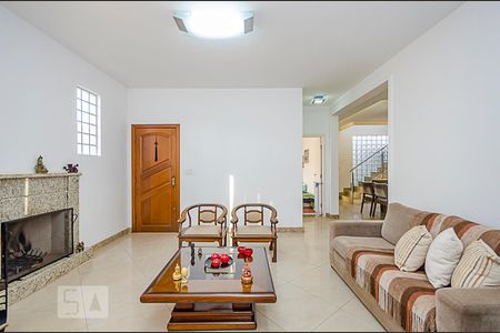 Sala de Estar de casa à venda com 4 quartos, 285m² em Santa Lúcia, Belo Horizonte