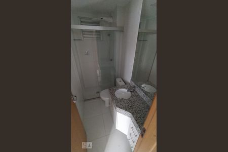 Banheiro 01 de apartamento para alugar com 2 quartos, 54m² em Norte (águas Claras), Brasília