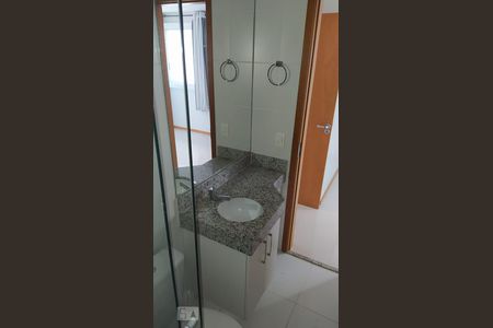 Banheiro 02 de apartamento para alugar com 2 quartos, 54m² em Norte (águas Claras), Brasília