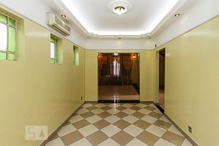 Sala de casa para alugar com 4 quartos, 400m² em Bras, São Paulo