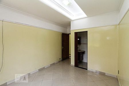 Suite de casa à venda com 4 quartos, 400m² em Bras, São Paulo