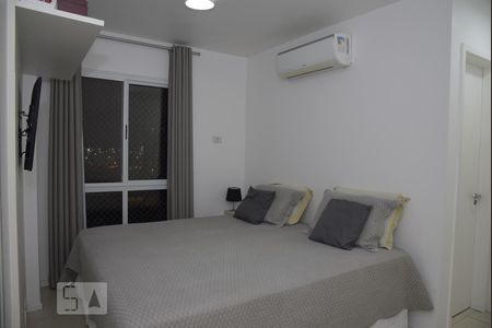Quarto 2 de apartamento para alugar com 2 quartos, 67m² em Barra da Tijuca, Rio de Janeiro