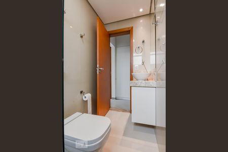 Banheiro Social de apartamento para alugar com 1 quarto, 54m² em Lourdes, Belo Horizonte