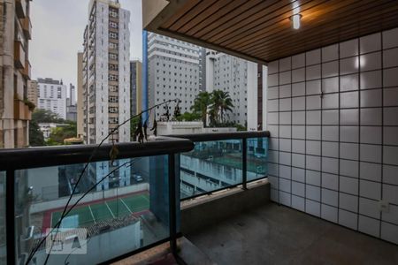 Varanda  de apartamento à venda com 3 quartos, 107m² em Funcionários, Belo Horizonte