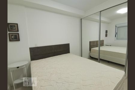 Quarto de apartamento para alugar com 1 quarto, 36m² em Panamby, São Paulo