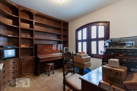 escritorio de casa para alugar com 4 quartos, 570m² em Jardim Guanabara, Campinas
