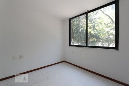 Quarto suite 3  de apartamento para alugar com 3 quartos, 84m² em Pechincha, Rio de Janeiro