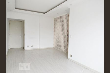 Detalhe Sala de apartamento para alugar com 3 quartos, 73m² em Vila Gustavo, São Paulo
