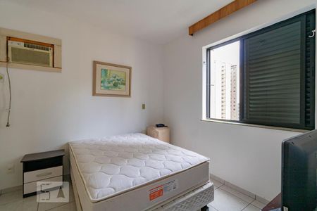 Suíte de apartamento para alugar com 1 quarto, 45m² em Funcionários, Belo Horizonte