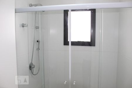 Banheiro de apartamento à venda com 2 quartos, 49m² em Bethaville I, Barueri