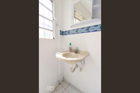 Banheiro de casa para alugar com 2 quartos, 70m² em Santana, São Paulo