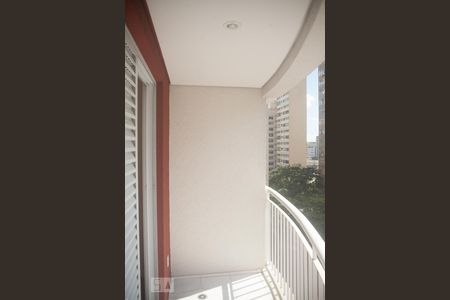 varanda de apartamento à venda com 1 quarto, 42m² em Santa Cecília, São Paulo