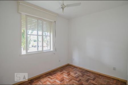 Quarto 2 de apartamento para alugar com 2 quartos, 51m² em Cavalhada, Porto Alegre