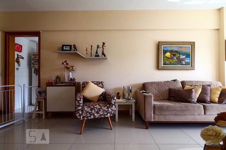 Sala de apartamento para alugar com 3 quartos, 74m² em Recreio dos Bandeirantes, Rio de Janeiro