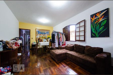 Sala de casa para alugar com 4 quartos, 462m² em Betânia, Belo Horizonte