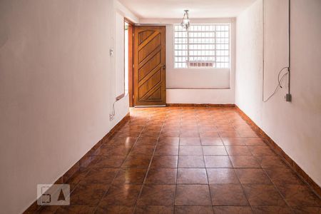 Sala de casa para alugar com 2 quartos, 85m² em Santo Amaro, São Paulo