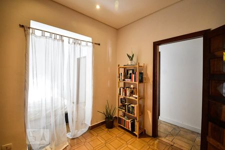 Quarto 2 de casa para alugar com 3 quartos, 240m² em Jardim das Bandeiras, São Paulo
