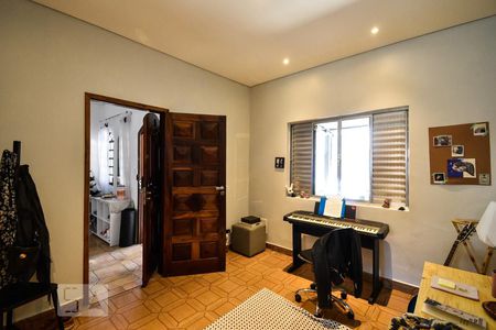 Quarto 1 de casa para alugar com 3 quartos, 240m² em Jardim das Bandeiras, São Paulo