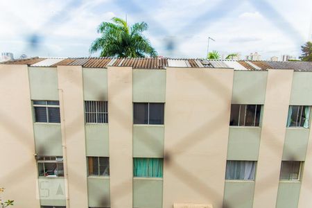 Vista da Sala de apartamento para alugar com 2 quartos, 73m² em Vila Valparaíso, Santo André