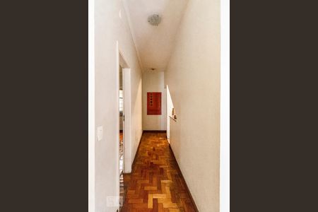 Casa para alugar com 8 quartos, 253m² em Funcionários, Belo Horizonte