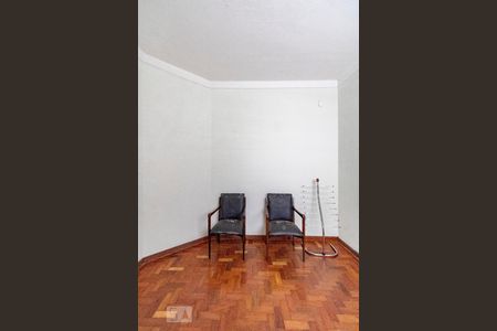 Escritório de casa para alugar com 8 quartos, 253m² em Funcionários, Belo Horizonte
