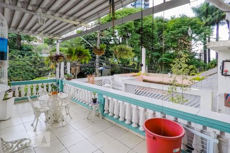 Varanda de casa à venda com 2 quartos, 120m² em Vila Mariana, São Paulo