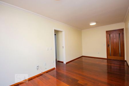Sala de apartamento para alugar com 2 quartos, 76m² em Petrópolis, Porto Alegre