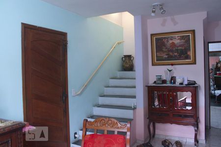 Sala de casa à venda com 2 quartos, 136m² em Parque Monte Alegre, Taboão da Serra