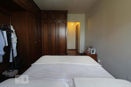 Quarto de apartamento à venda com 4 quartos, 203m² em Santo Antônio, São Caetano do Sul