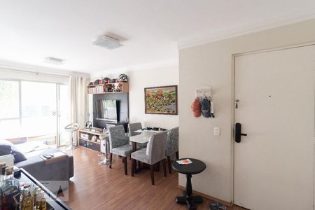 Sala de apartamento para alugar com 3 quartos, 94m² em Pinheiros, São Paulo