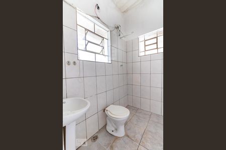 Banheiro de casa para alugar com 3 quartos, 550m² em Vila Ede, São Paulo