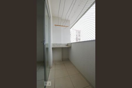 Sacada de apartamento para alugar com 3 quartos, 69m² em Setor Negrão de Lima, Goiânia