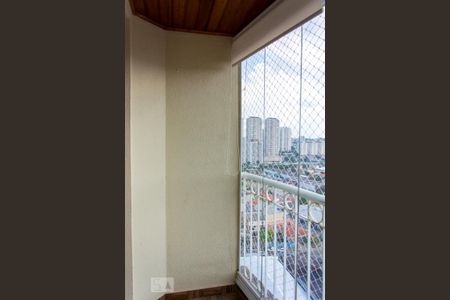 Varanda de apartamento para alugar com 3 quartos, 60m² em Parque Bandeirante, Santo André