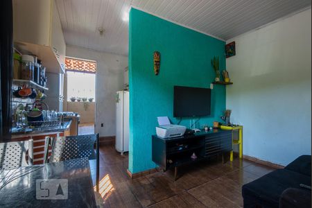 Sala de casa para alugar com 1 quarto, 70m² em Dom Bosco, Belo Horizonte