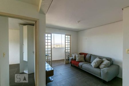 Sala de casa para alugar com 1 quarto, 35m² em Vila Nova, Porto Alegre
