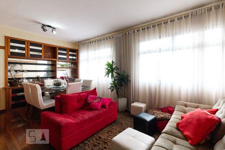 Apartamento à venda com 3 quartos, 80m² em Lourdes, Belo Horizonte