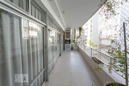 Varanda de apartamento para alugar com 4 quartos, 370m² em Funcionários, Belo Horizonte