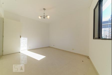 Quarto de casa à venda com 3 quartos, 150m² em Santo Antônio, São Caetano do Sul