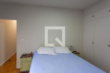 Quarto 2 de apartamento para alugar com 2 quartos, 82m² em Cruzeiro, Belo Horizonte