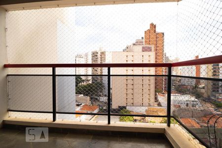 Sacada das Salas e Quarto 01 de apartamento à venda com 3 quartos, 138m² em Cambuí, Campinas
