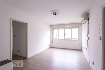 Sala de apartamento para alugar com 3 quartos, 100m² em Menino Deus, Porto Alegre