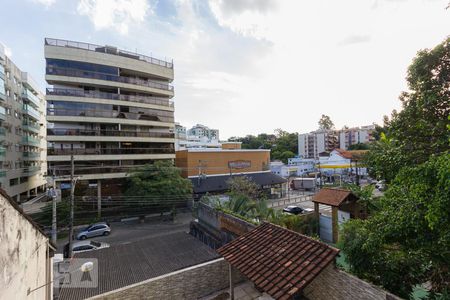 Vista de casa para alugar com 6 quartos, 450m² em Freguesia (jacarepaguá), Rio de Janeiro