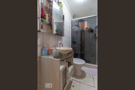 Banheiro de apartamento à venda com 2 quartos, 65m² em Jaguaribe, Osasco